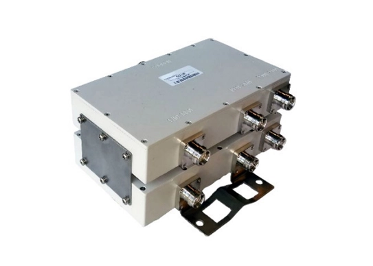 rru twin triplexer, 698-960/1710-2170/2300-2690mhz, 4.3-10 female